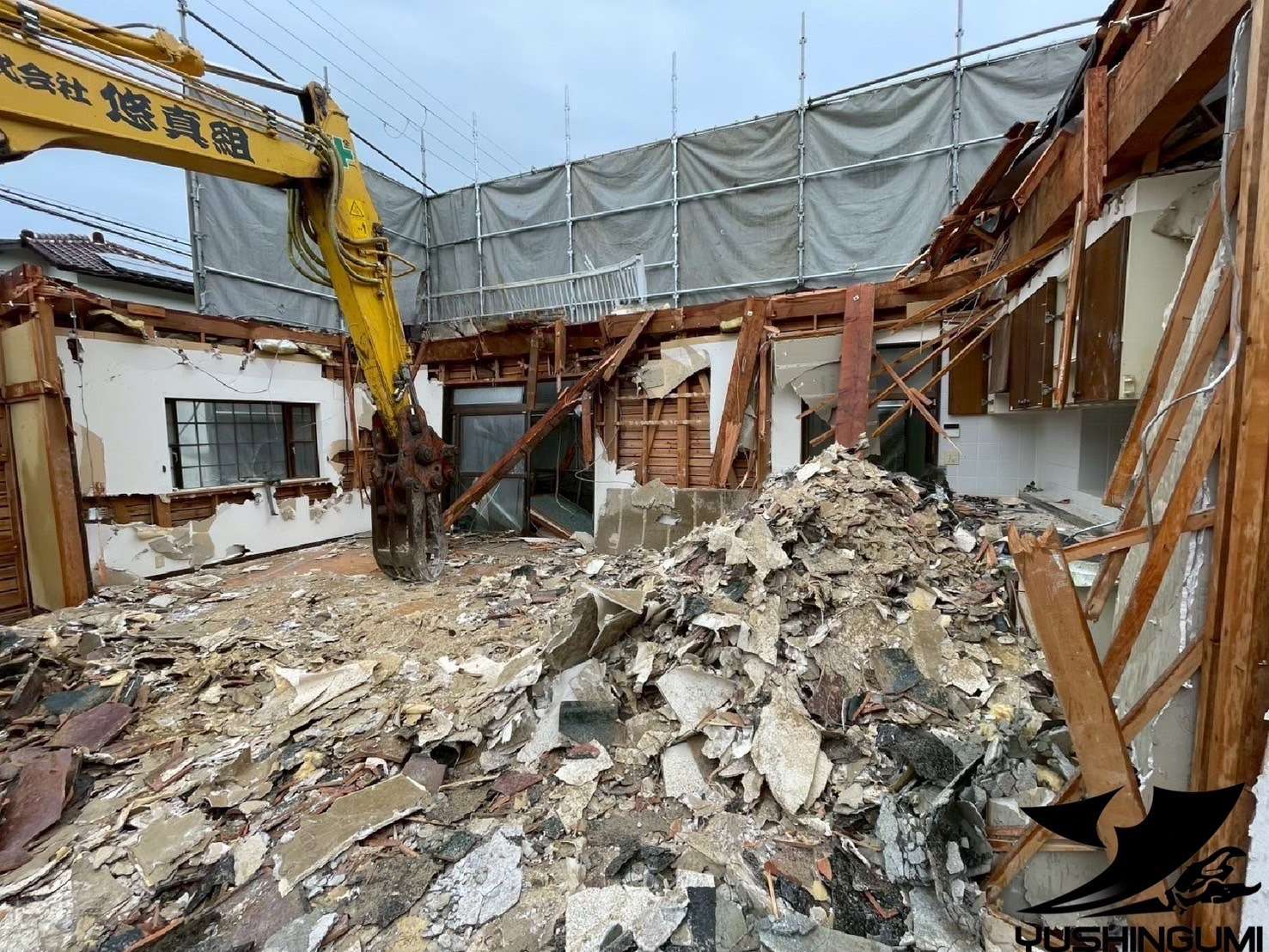 大阪・尼崎で解体工事なら悠真組｜木造住宅・RC造・商業施設まで幅広く対応